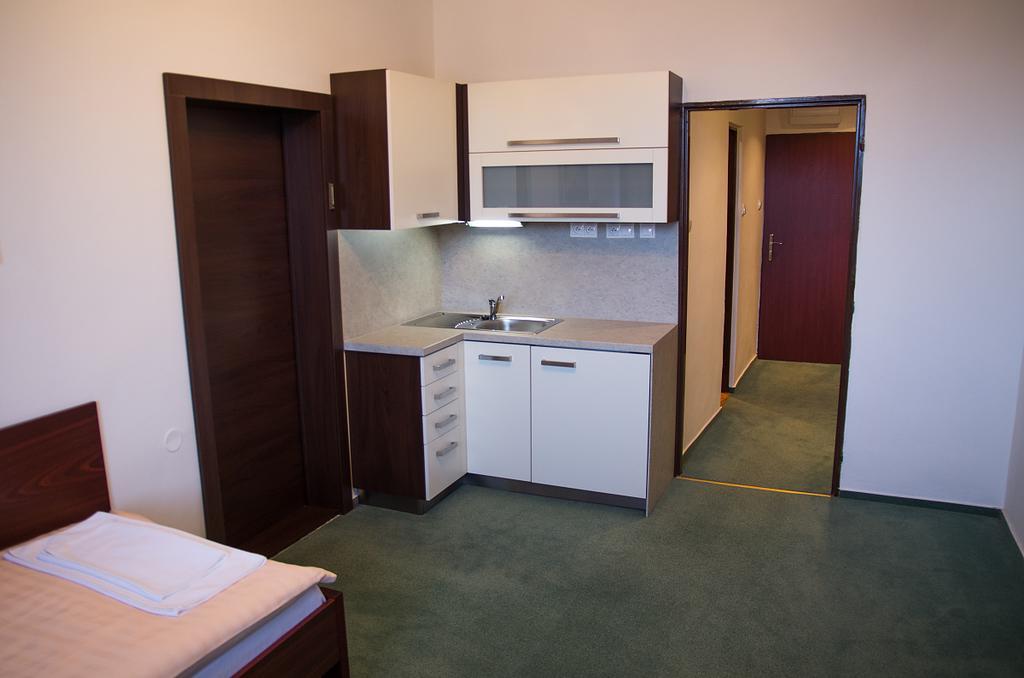 Hotel Bothe Povazska Bystrica Room photo